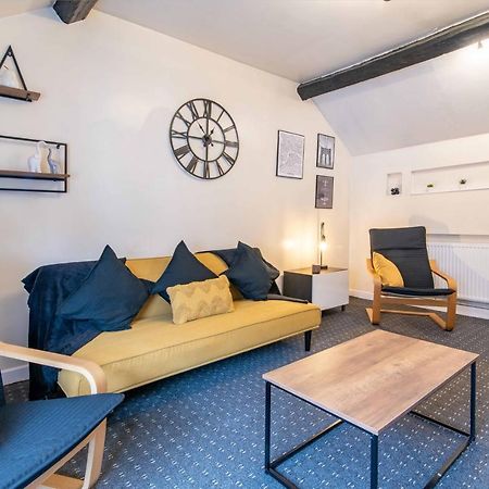 Characterful 2 Bedroom Apartment - Central Location Castle Donington Exteriör bild